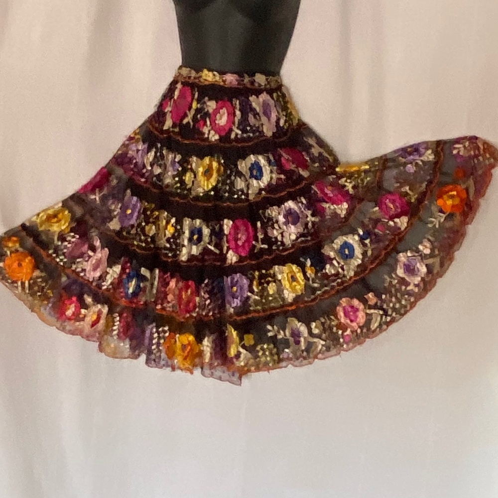 Vintage Mexican Embroidered  Fiesta Skirt